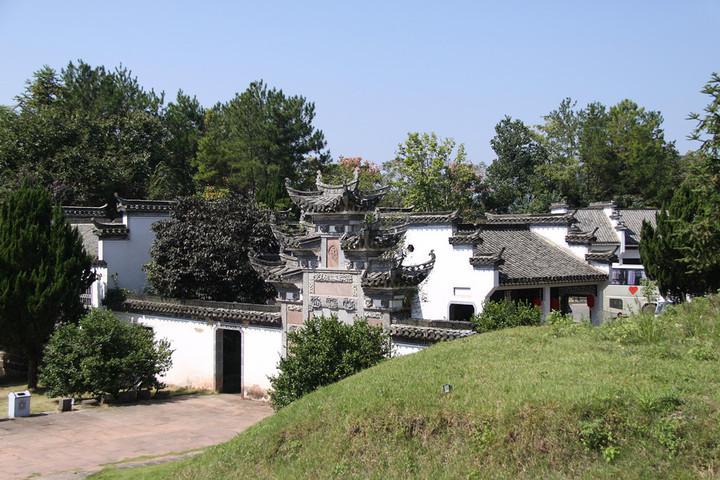 【花舞山水间】祁门牯牛降,万安古城岩,穿越千年时空