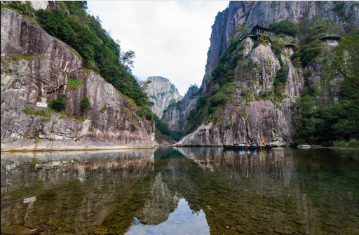 楠溪江石桅岩